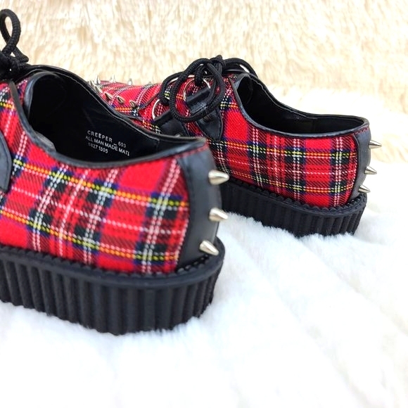 Demonia Red Plaid Platform Creeper w/ Cone Spikes - Picture 7 of 10